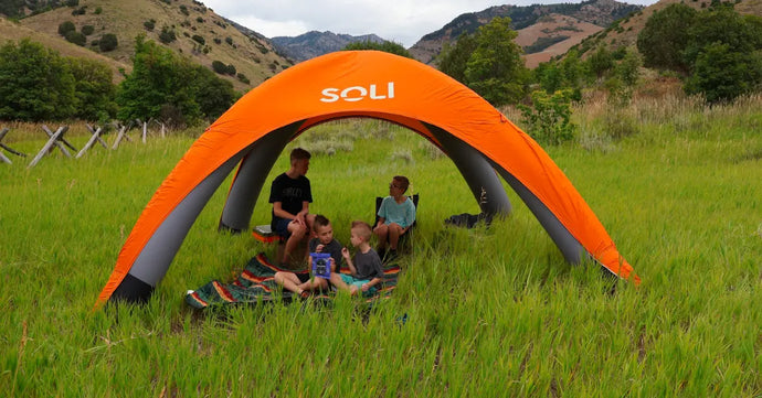 Sun Shades: Essential Gear for Year-Round Outdoor Enthusiasts